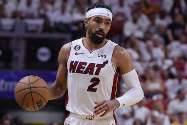 湖人主帥哈姆宣布文森特復(fù)出:出場時(shí)間限制為14-17分鐘